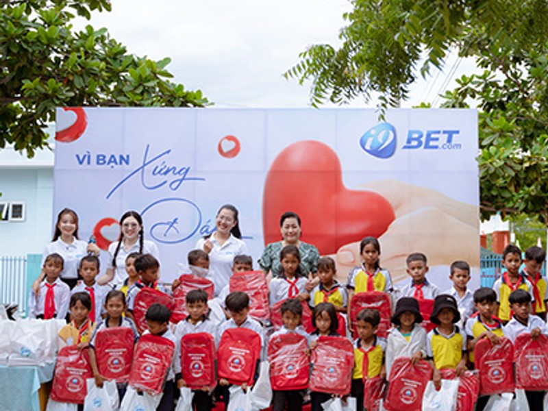 Truy cập trang web chính thức Mega Casino