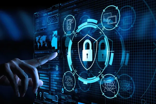 Người lớn sử dụng máy tính với phần mềm kiểm soát của phụ huynh