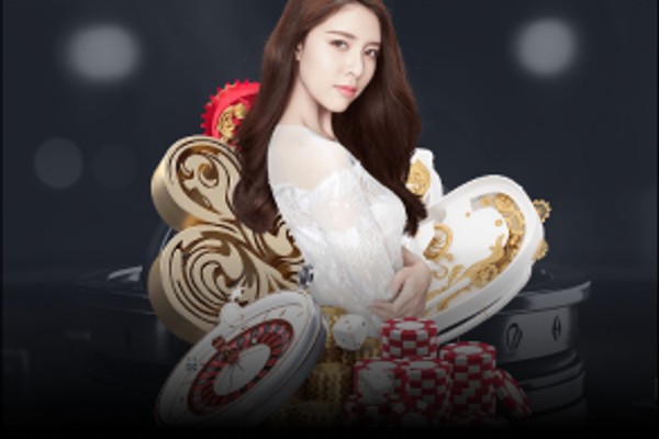 Người chia bài trực tuyến chuyên nghiệp tại Mega Casino